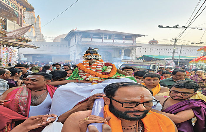 નડિયાદ, આણંદ સહિત ચરોતરમાં શિવરાત્રિની ઉમંગભેર ઉજવણી