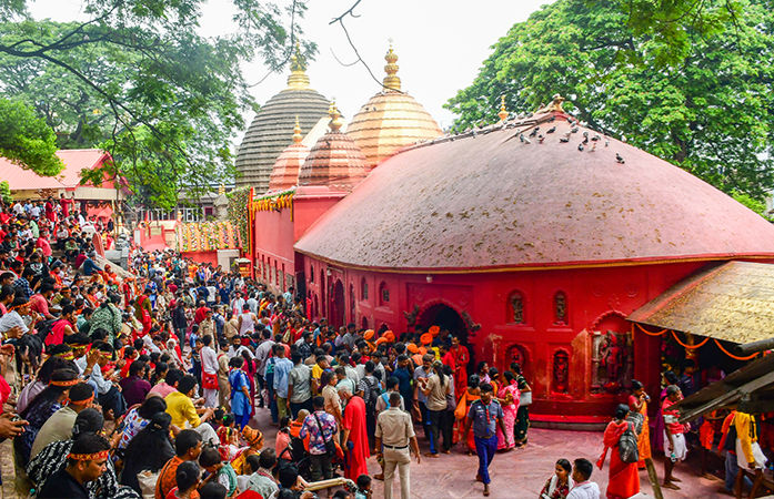 કામાખ્યા મંદિરમાં અંબુબાચી મહાયોગનો પ્રારંભ: 3 દિવસ માટે બંધ થયા શક્તિપીઠના દ્વાર, ભક્તો ઉમટ્યા