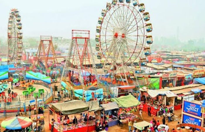 કાલાવડના રણુજા રામદેવપીરના મંદિરે ત્રી-દિવસીય લોકમેળામાં તંત્ર દ્વારા ટેન્ડર પ્રક્રિયા કરવાના મામલે ગ્રામજનોમાં નારાજગી