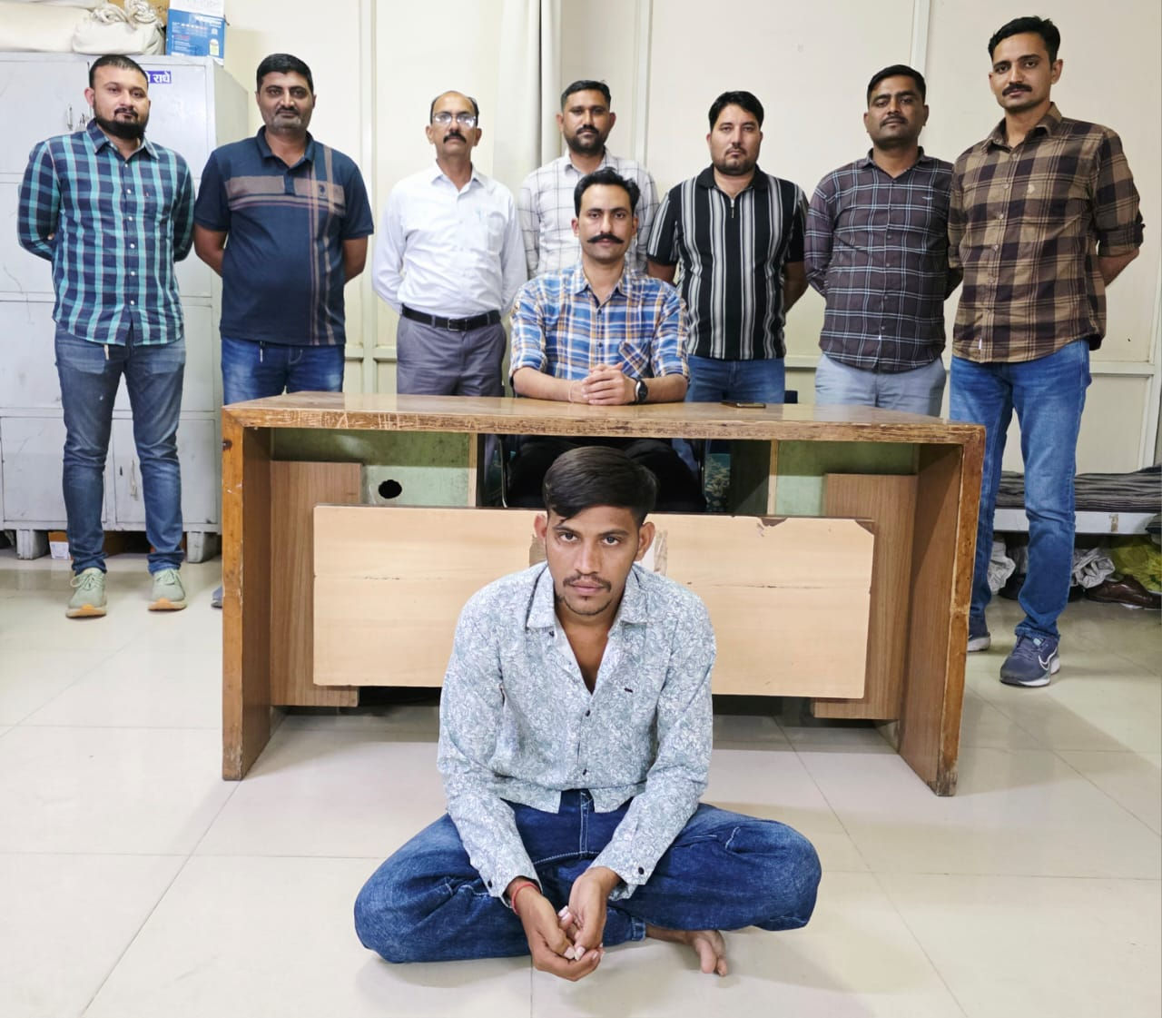 ગુજસીટોકના ગુનામાં ફરાર આરોપીને દેત્રોજ પાસેથી ઝડપી લેવાયો