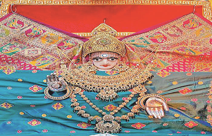માંડલના શ્રી ખંભલાય માતાજીના લલાટ પર થયું 'સૂર્યતિલક'