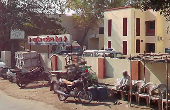 જામનગરના ધ્રોલમાં કરુણાંતિકા, રમતા-રમતા પાણી ભરેલા ખાડામાં પડી જતાં 3 બાળકો ડૂબ્યા