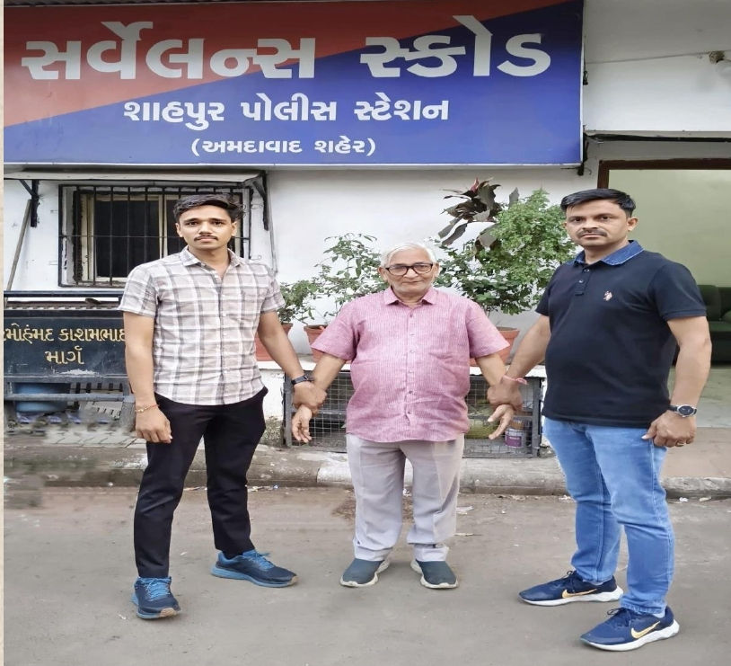 શાહપુર પોલીસે ૨૮ વર્ષથી વોન્ટેડ આરોપીને બનાસકાંઠાથી ઝડપી લીધો