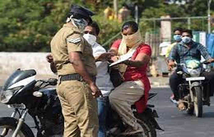ફરી કોરોનાની ભીતિથી પોલીસ એક્શનમાં : દરરોજ 200 FIR