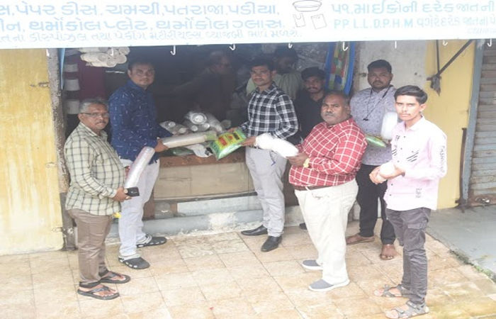 વડોદરામાં સિંગલ યુઝ પ્લાસ્ટિકના ઉપયોગ સામે કોર્પોરેશન દ્વારા કાર્યવાહી : સવા મહિનામાં 3.99 લાખ દંડ વસૂલ્યો