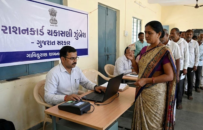 ગુજરાતમાં 2025માં 69,000થી વધુ રેશનકાર્ડ રદ કરાયા, જાણો શું હતું કારણ