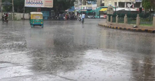 ભાવનગરમાં તોફાની પવન સાથે અડધો કલાકમાં દોઢ ઈંચ વરસાદ