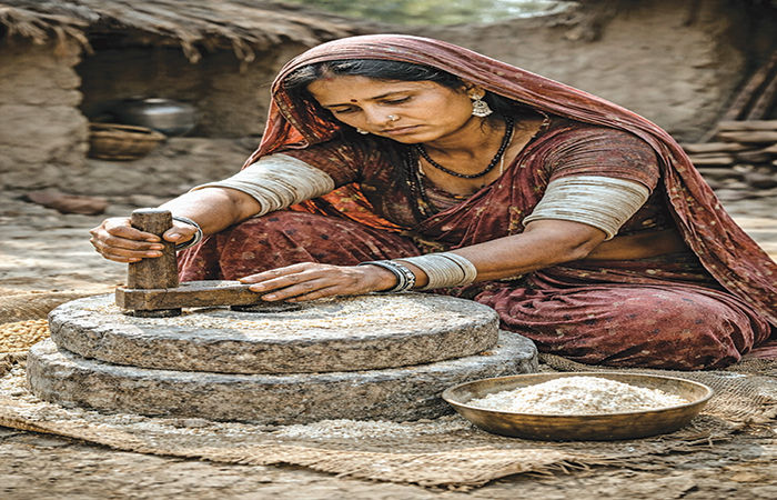 કોરી ધરતી, લીલું સપનું                    .