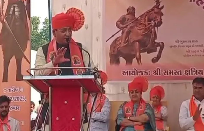 ‘તમે નવસારીની ચિંતા કરો, વિજલપોરનું તો અમે ફોડી લઈશું.', જલાલપોરના ધારાસભ્યનો જિલ્લા પ્રમુખને ટોણો