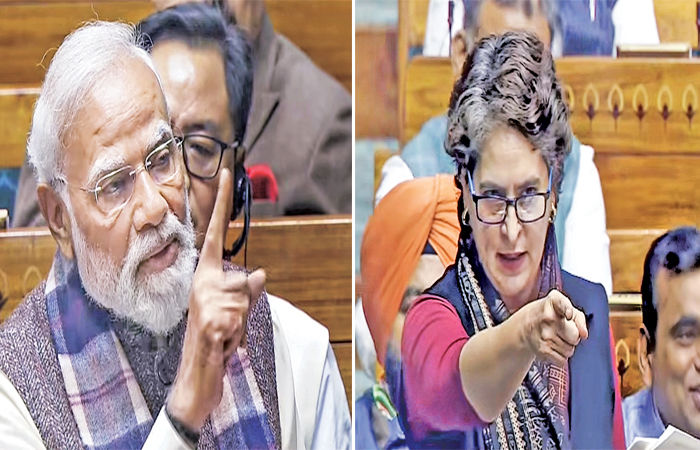 વંદે માતરમ્ : રાજકીય રોટલો શેકતા રાજકારણીઓ