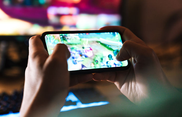 Dahod: Minor boy spends ₹13 lakh from grandfather’s account on online gaming
