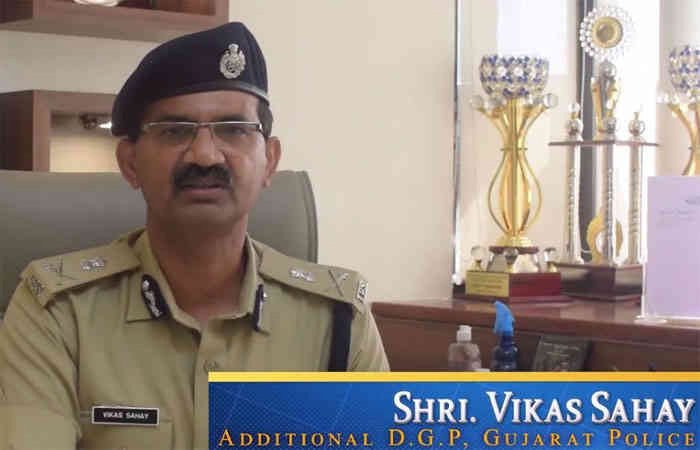 વિકાસ સહાય કોરોના સંક્રમિત રિપોર્ટ એક સપ્તાહ બાદ સોંપશે