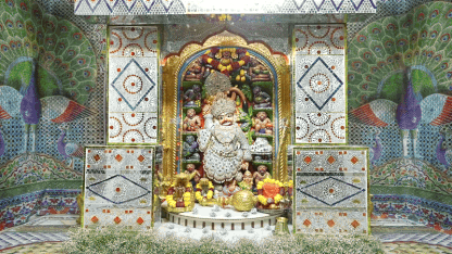 VIDEO: સાળંગપુરધામમાં શ્રી કષ્ટભંજનદેવ હનુમાનજીને 15 કિલોના હીરાજડિત ચાંદીના વાઘાનો દિવ્ય શણગાર