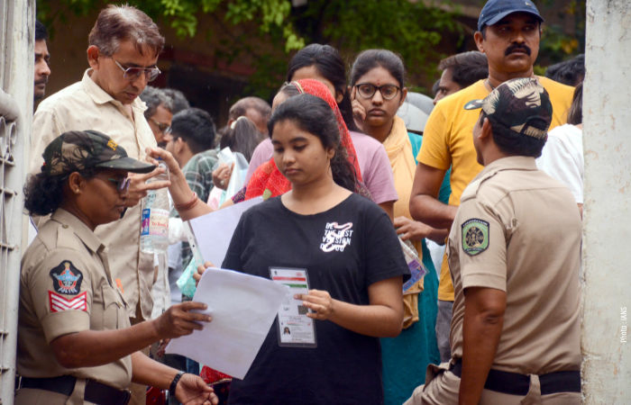 NEET-UG 2026: રિ-ટેસ્ટમાં એરફોર્સની મદદ લેવાશે? હાઈલેવલ બેઠકમાં વિચારણા, PMO લેશે અંતિમ નિર્ણય