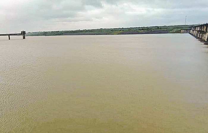 ધરોઇમાંથી પાણી છોડાતા જિલ્લામાં નદી કાંઠાના ૨૮ ગામો એલર્ટ