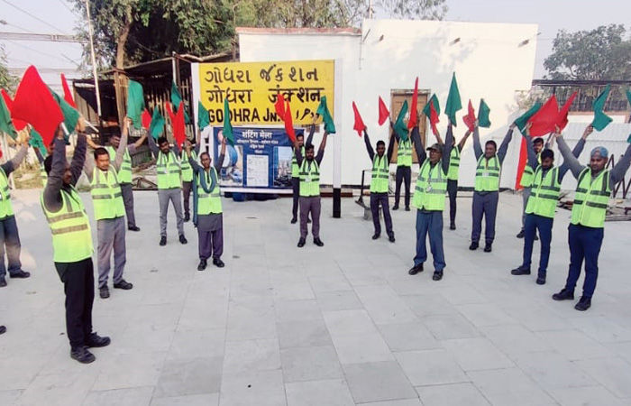 ગોધરા રેલવે સ્ટેશને શન્ટિંગ મેળાનું આયોજન કરાયું