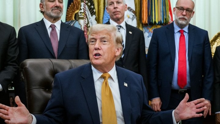 US Supreme Court Blocks Trump's Bid to End Birthright Citizenship