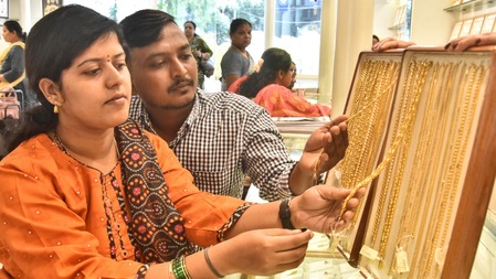 Gold Below ₹1.44 lakh, Silver Prices Also Fall Amid Weak Global Cues
