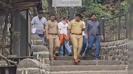 Chetan Pushed Ketan? Pune Fort Crime Scene Recreation Brings New Twist