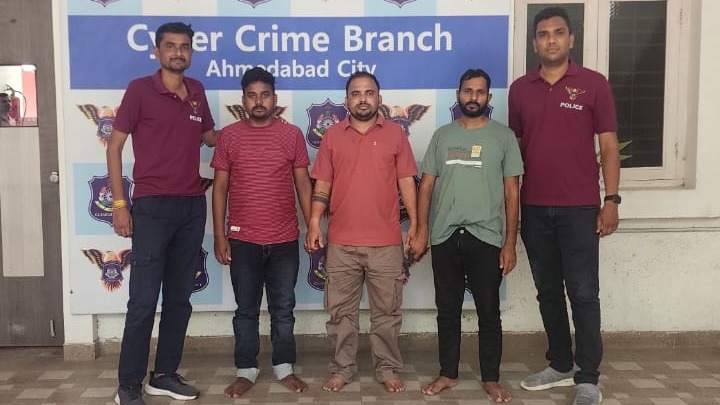 Ahmedabad Cyber Crime busts Jamtara APK fraud gang, mastermind arrested from moving train