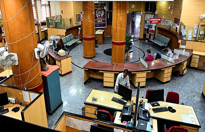 BANK INSIDE KHALI NEW.jpg