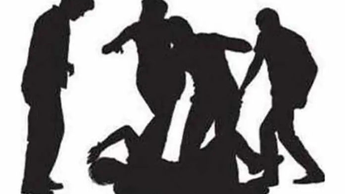 Sword Attack Leaves Ice-Cream Truck Driver Injured in Ahmedabad, 4 Booked