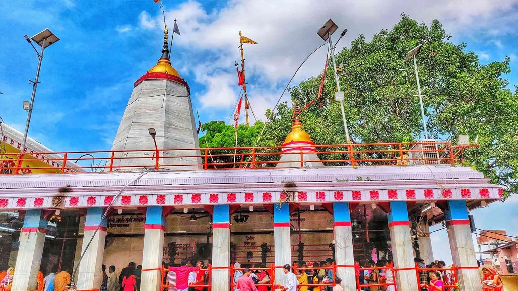 અયોધ્યા રામ મંદિર બાદ હવે મા વિંધ્યવાસિની ધામના ચઢાવા પર વિવાદ; દાગીનાના હિસાબ અંગે ઉઠ્યા સવાલો