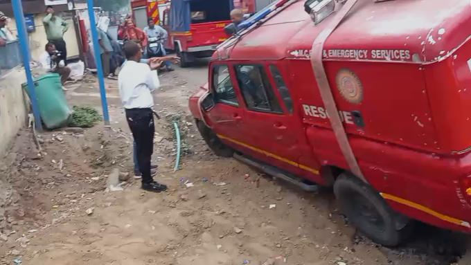 Fire Rescue Vehicle Gets Stuck in Road Cave-in at Ahmedabad's Paldi Crossroads