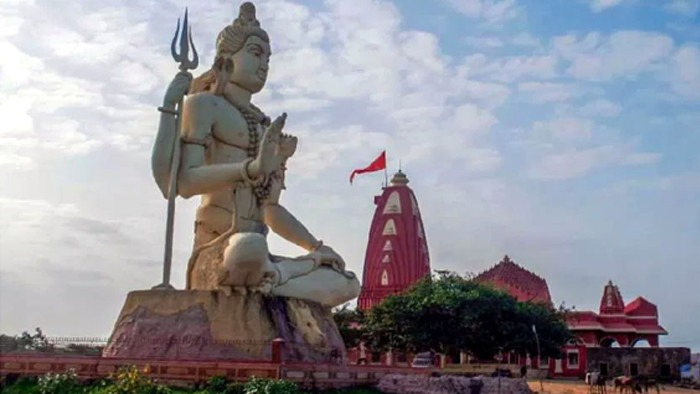 નાગેશ્વર જ્યોતિર્લિંગનાં પુજારીઓને ધમકાવી રૂા.2 લાખ પડાવીને વધુ રૂા.5 લાખ માંગ્યા