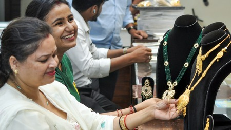 Bullion Prices Tumble; Gold, Silver Fall Up to 2%
