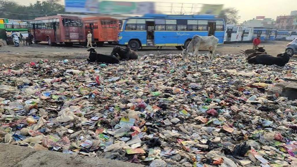 240 Passengers Fined for Littering in Bhavnagar ST Buses and Bus Stations