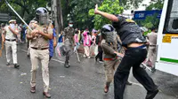NEET Protests: "How Can You Say This Is For Publicity?": Delhi High Court Rejects Police Stand On Jantar Mantar Crackdown NEET Protests: "How Can You Say This Is For Publicity?": Delhi High Court Rejects Police Stand On Jantar Mantar Crackdown