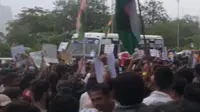 Gandhinagar Gen Z Protest: Hundreds March to Satyagraha Chhavani in Peaceful Protest Gandhinagar Gen Z Protest: Hundreds March to Satyagraha Chhavani in Peaceful Protest