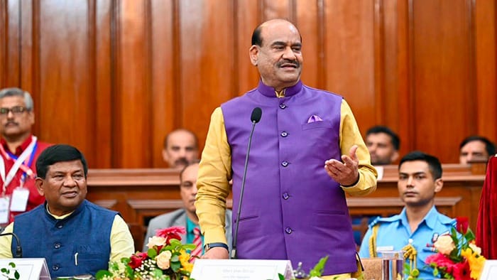 સંસદમાં સમીકરણો બદલાયા: 26 બળવાખોર સાંસદોને મંજૂરી
