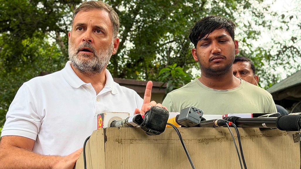 'વિદ્યાર્થીઓને મારવાનો આદેશ કોણે આપ્યો?' રાહુલ ગાંધીએ હવે ગૃહમંત્રીને પત્ર લખી પૂછ્યા બે સવાલ