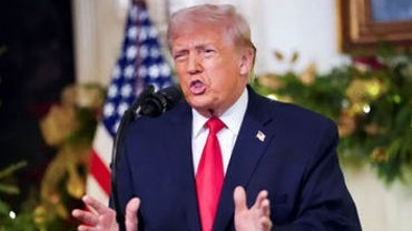 Trump Says US Will Control Strait of Hormuz and Seek Payment for Protecting Key Oil Route