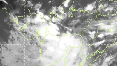 How Deep Depression Is Brining Rain to Gujarat, What Districts Will Witness Heavy Rainfall
