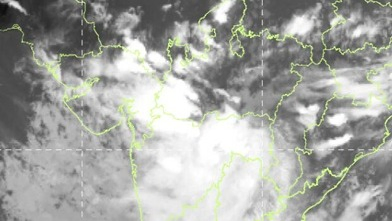 How Deep Depression Is Brining Rain to Gujarat, What Districts Will Witness Heavy Rainfall