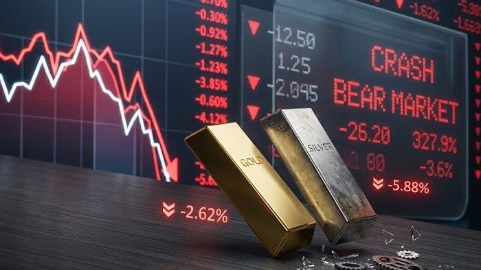 Gold Falls Over ₹1,400, Silver Drops More Than ₹5,600 In Futures Market