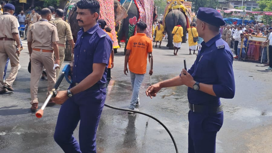 Mist vans deployed to provide relief from heat