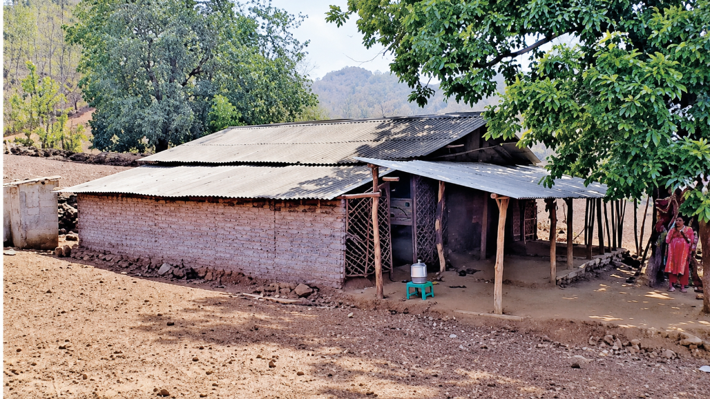 Chhotaudepur School Runs from Makeshift Hut as Tribal Children Await Permanent Classrooms