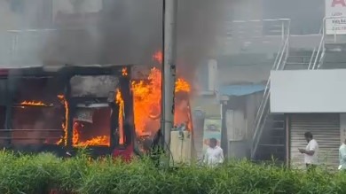 AMTS Bus Catches Fire In Ahmedabad's Bapunagar, 40-45 Passengers Escape Unhurt