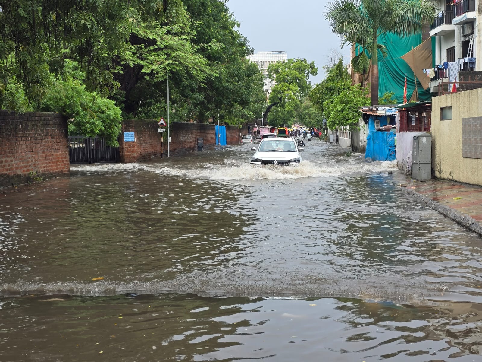 Waterlogging Reported Outside Rachana School in Shahibaug