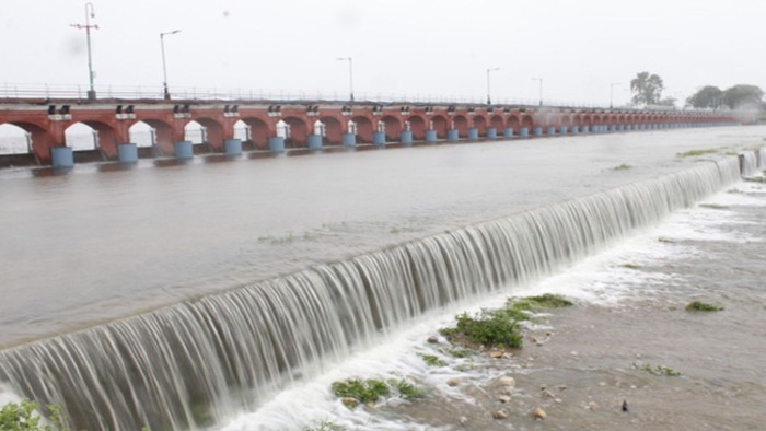 ચોમાસાની નબળી શરૂઆત: આજવાની સપાટી 207.85 ફૂટે, નર્મદાનું પાણી ફરી લેવું પડશે