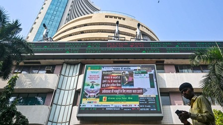 Trump’s ‘RED CARD’ Sparks Massive Sell-Off, Sensex Plummets Over 1,700 Points
