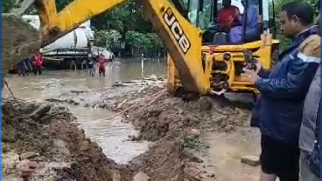 19 Housing Societies Still Submerged In Ahmedabad As AMC Digs 350-Metre Trench To Drain Bopal