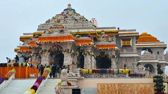 રામ મંદિરમાંથી 147 કિલોની સોનાની રામચરિતમાનસ ગુમ!