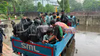 Surat On Red Alert As Heavy Rain Triggers Emergency Evacuations, 109 Shifted To Safety Surat On Red Alert As Heavy Rain Triggers Emergency Evacuations, 109 Shifted To Safety