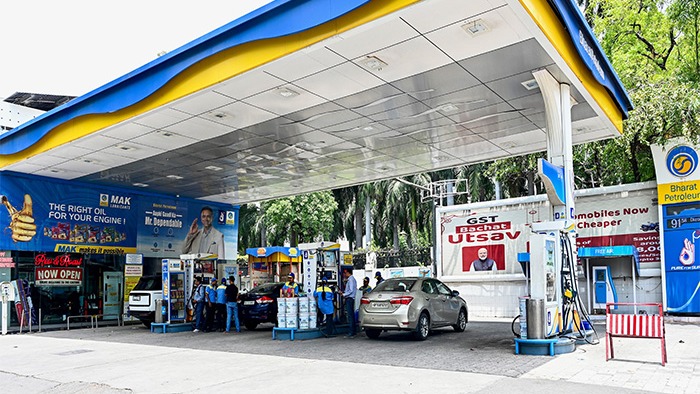 PETROL PUMP LONG SHOT IMG NEW.jpg