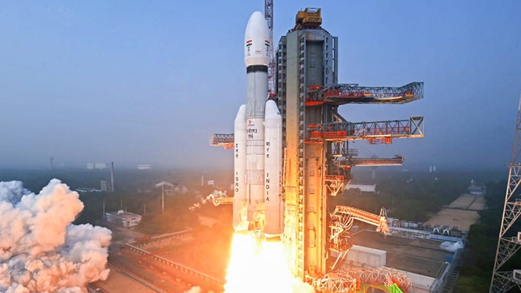 એક વર્ષમાં 100થી વધુ વૈજ્ઞાનિકોએ ISRO છોડ્યું!